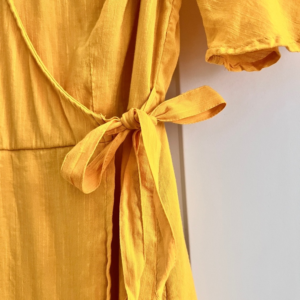 Old Navy Dress - Picture 5 of 9